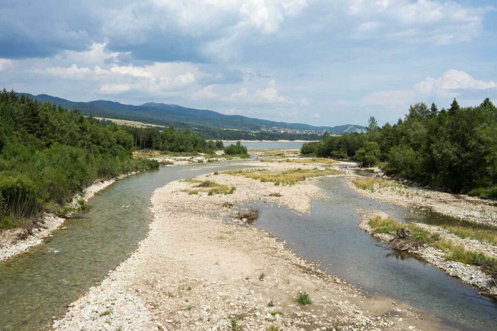 Tensions sur la ressource en eau dans le Vaucluse : contexte et défis